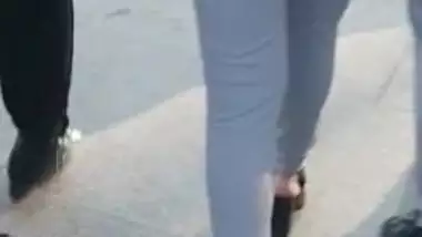 Sexy Hijabi Paki Young Butt Jiggling Candid