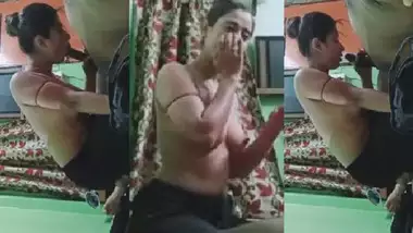 Indian sexy girl blowjob to her cousin brother