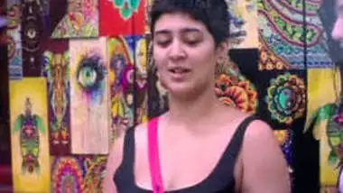 Muskan jatana big boss contestent mms Part 1