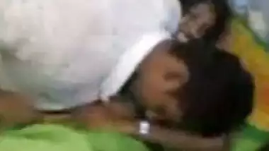 Chennai wife in Saree enjoys rough and hardcore sex