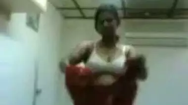 Tamil sex video of a big boobs college girl having fun with her professor