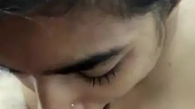 Sexy Indian shlong engulfing pov MMS movie scene