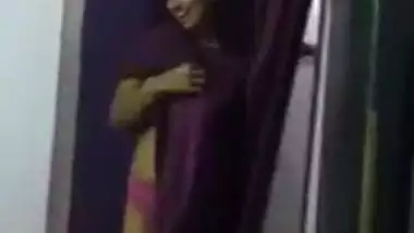 Hawt Indian college girls topless Desi nude dance