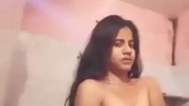 Super cute babe desi nude self