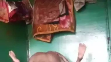 Village Bhabhi Fucking with Dewar