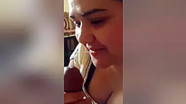 Today Exclusive-punjabi Girl Sucking Dick