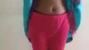 Desi boy exploring Desi beauty fucking standing position