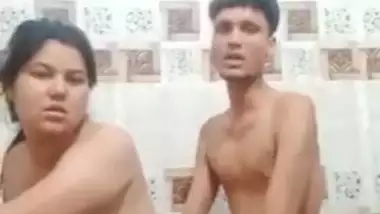 DDesi fatty bhabi fucking with young devar