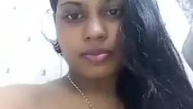 Desi cute bhabi nice pussy