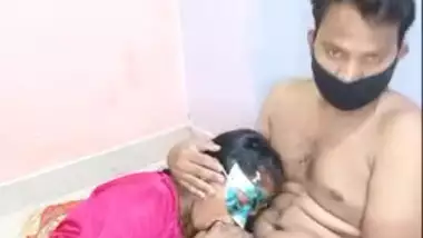 Mask bhabhi handjob and blowjob