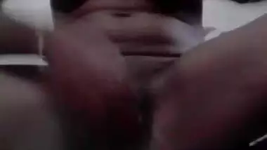 Horny Indian Girl Masturbating