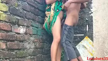 Your Sonali Bhabi Sex With Boyfriend in A Wall Side