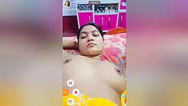 Today Exclusive- Sexy Desi Bhabhi Boobs Sucking By Hubby