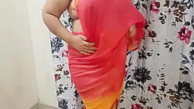 Desi Village Bhabhi Changing Her Clothes In Bedroom With Camera On