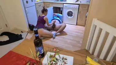 The luckiest amateur plumber filmed with a camera.