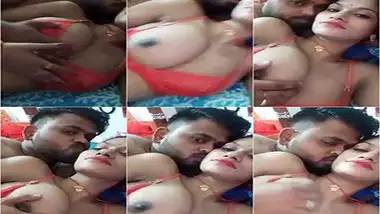 Newly-married couple sexy romance on cam