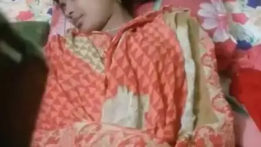 Beautiful Bangla girl exposing her virgin pussy