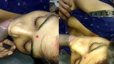 Bhabhi mouth fucking with boobs show viral incest