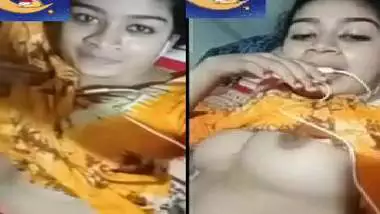 Bangladeshi college girl boobs show to lover