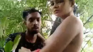 Lovers Fucking In Jungle