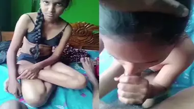 Slim Odia girl viral desi blowjob to boyfriend