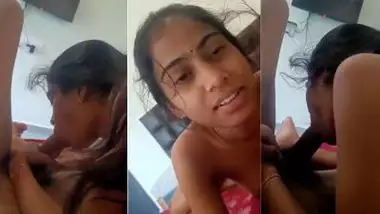 Lover makes his GF suck his dick in the Tamil sex video